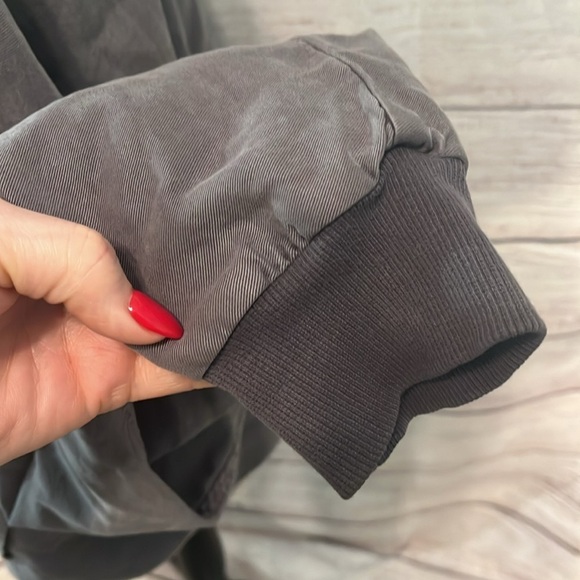 Young Fabulous & Broke “Fara” Crop Jacket Bomber Tencel Convertible Size Small - Picture 6 of 12